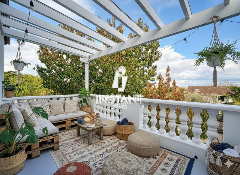 Maison - 158 m² - 7 pièces