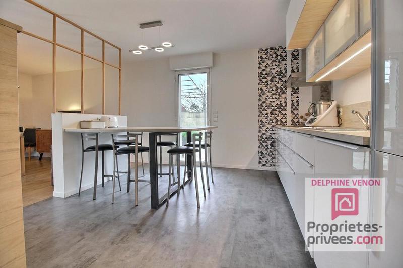 Maison - 153 m² - 6 pièces