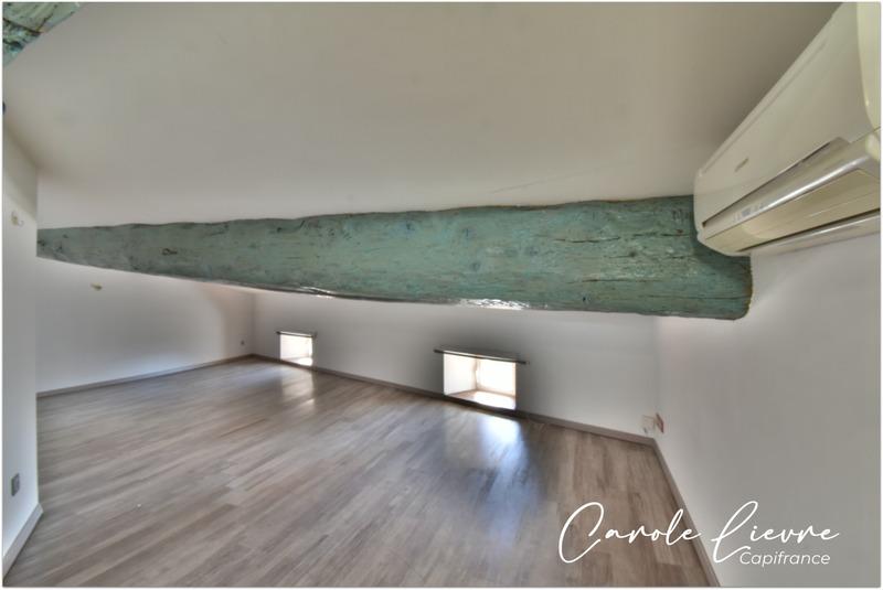 Appartement - 128 m² - 3 pièces