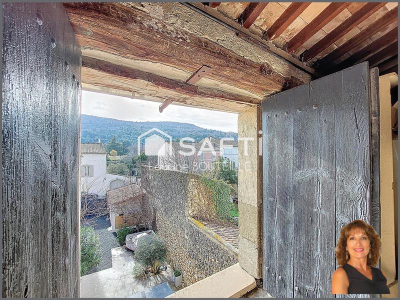 Maison - 193 m² - 6 pièces