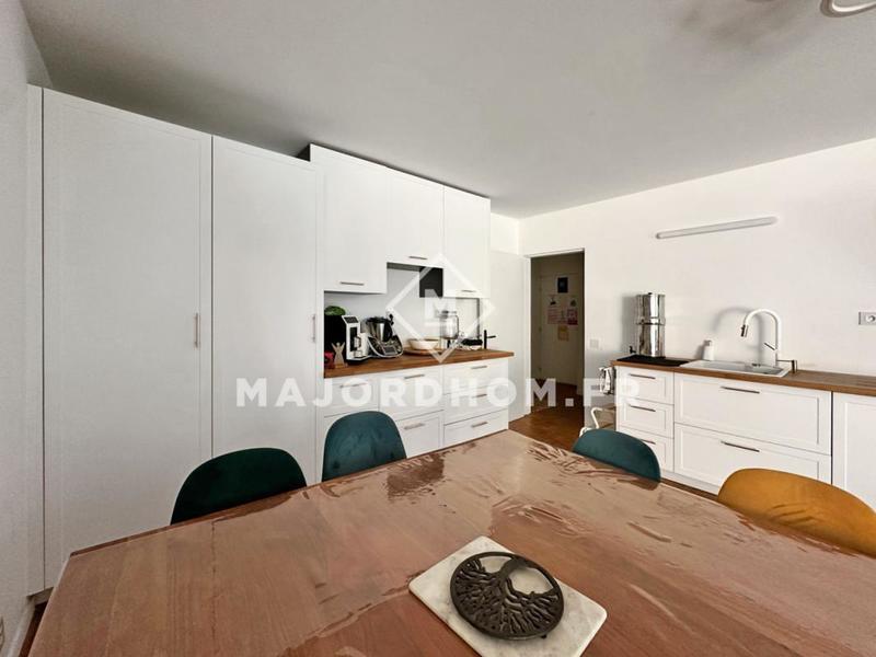 Appartement - 93 m² - 4 pièces