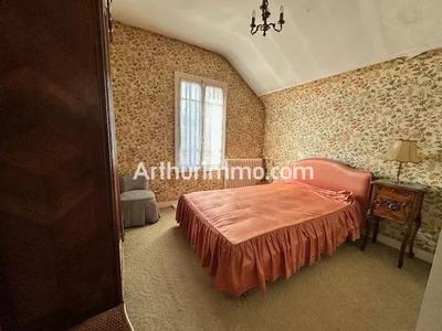 Maison - 120 m² - 7 pièces