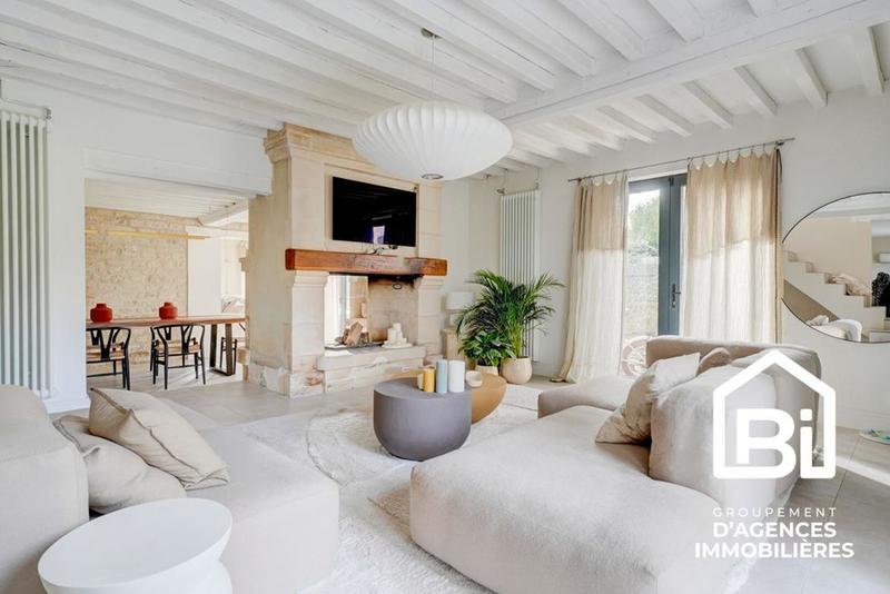 Maison en pierre - 218 m² - 5 pièces