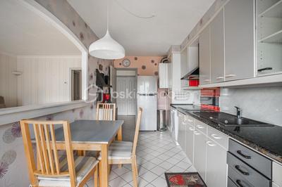 Appartement - 90 m² - 4 pièces