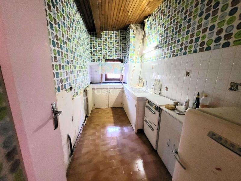 Maison - 264 m² - 15 pièces