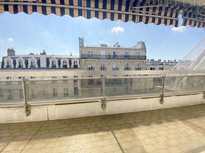 Appartement - 99 m² - 4 pièces