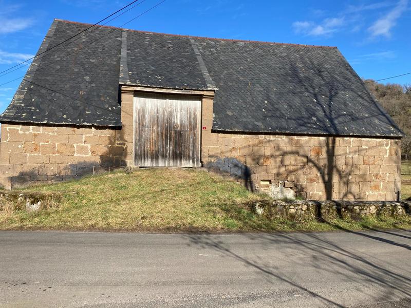 Maison - 288 m² - 2 pièces