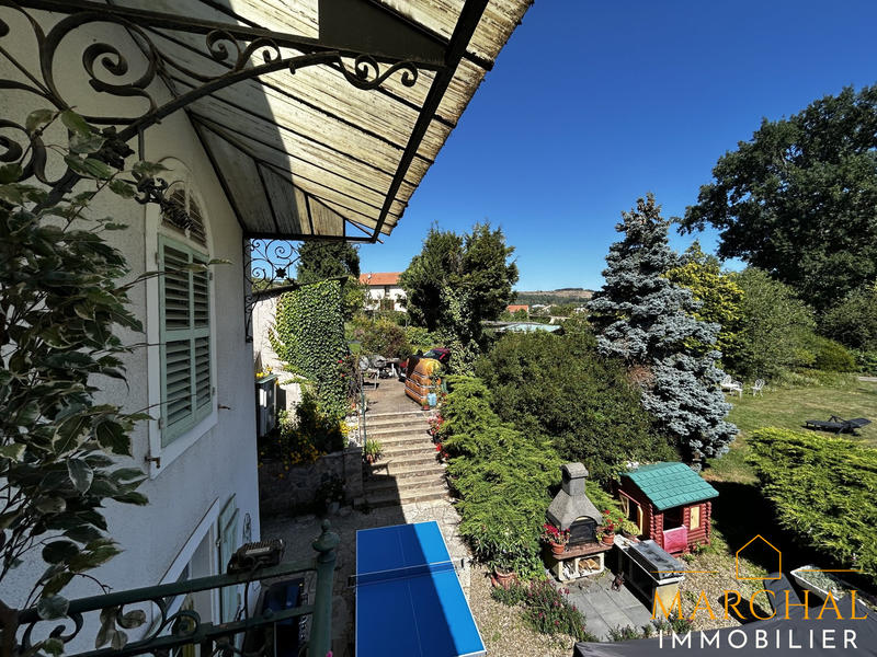 Maison ancienne - 315 m² - 8 pièces