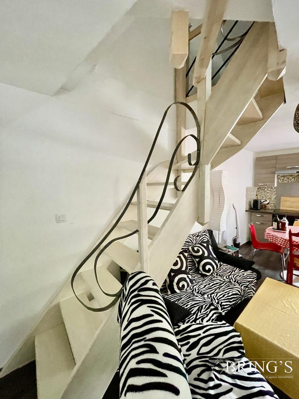 Maison traditionnelle - 175 m² - 7 pièces