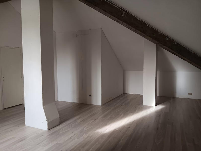 Maison - 180 m² - 6 pièces