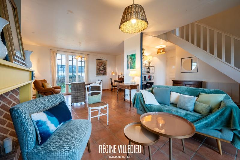 Maison - 159 m² - 6 pièces