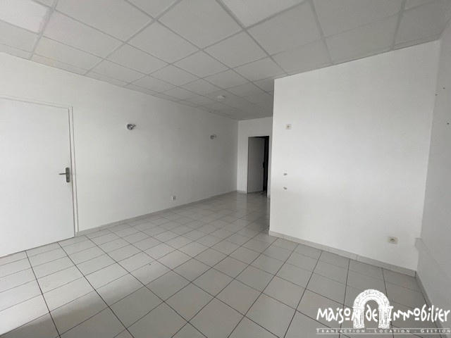 Local commercial - 80 m²
