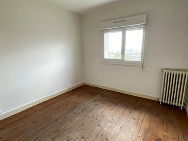 Appartement - 81 m² - 4 pièces