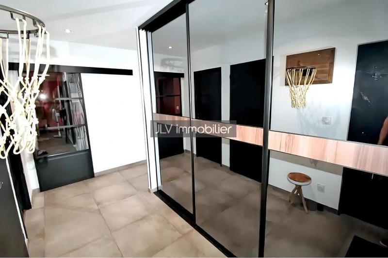 Maison - 133 m² - 6 pièces