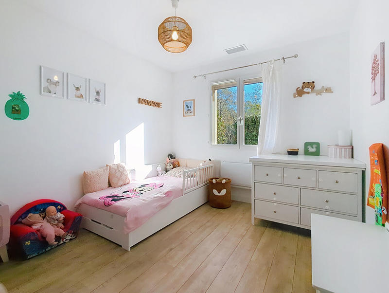 Maison - 90 m² - 5 pièces