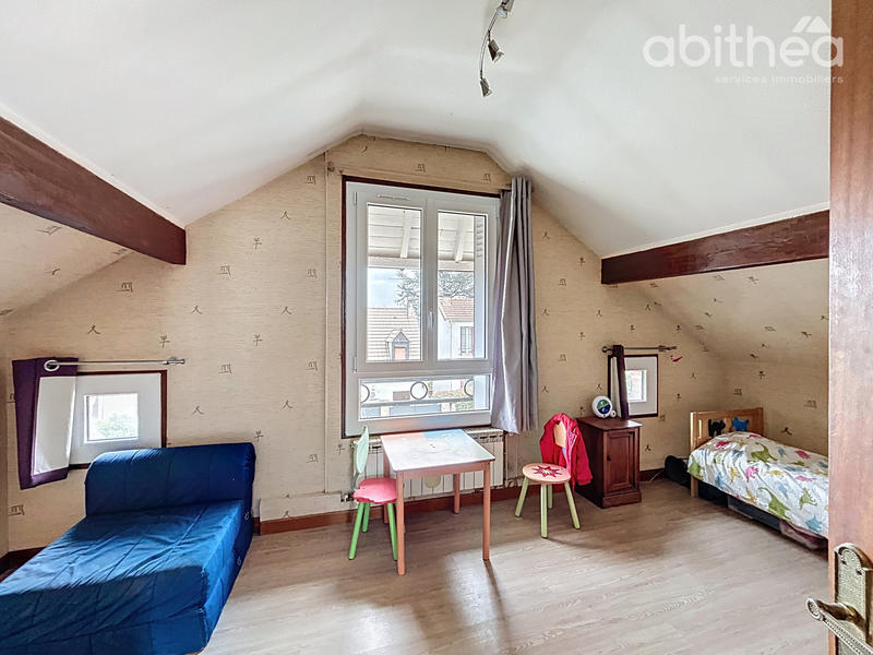 Maison - 151 m² - 5 pièces