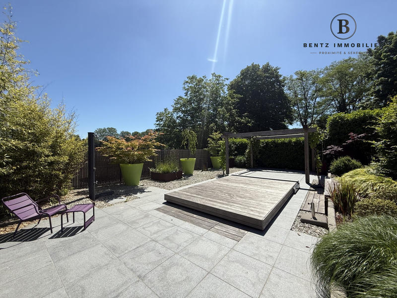 Maison - 166 m² - 6 pièces