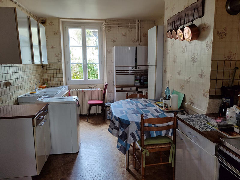 Maison - 140 m² - 6 pièces