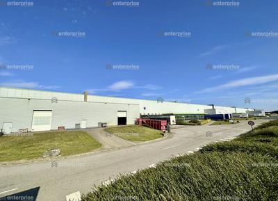 Entrepôt - 43 000 m²