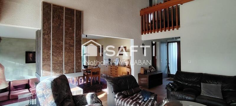 Maison - 150 m² - 7 pièces