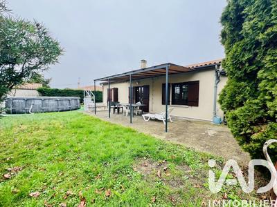 Maison - 90 m² - 5 pièces