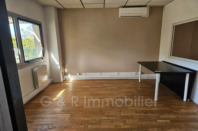 Bureau - 110 m²