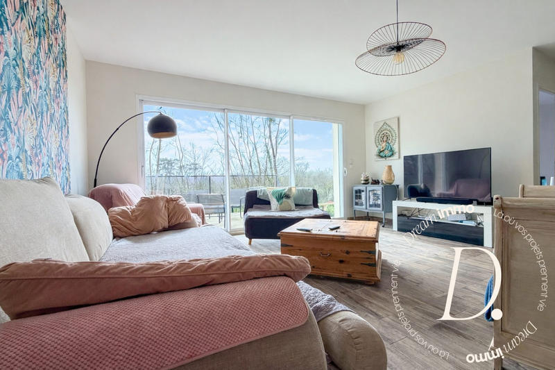 Maison contemporaine - 156 m² - 7 pièces