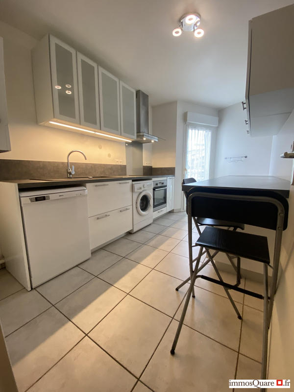 Appartement - 86 m² - 4 pièces