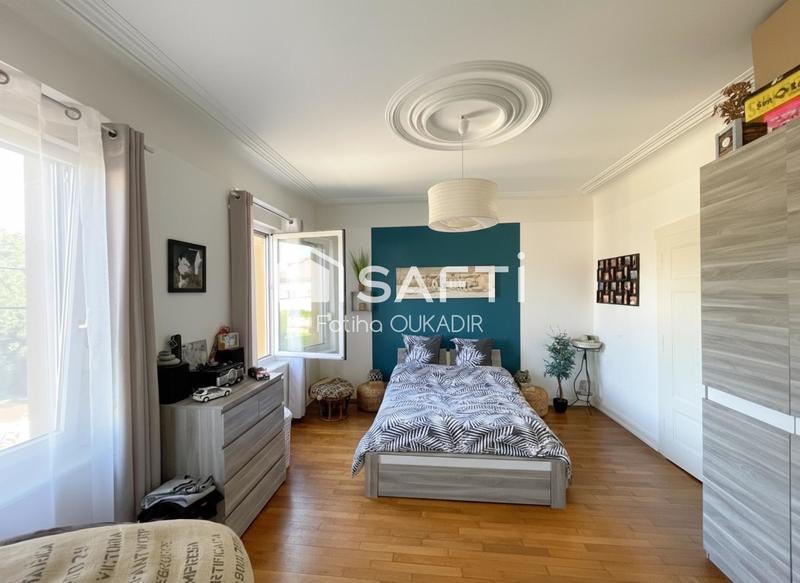 Appartement - 80 m² - 3 pièces