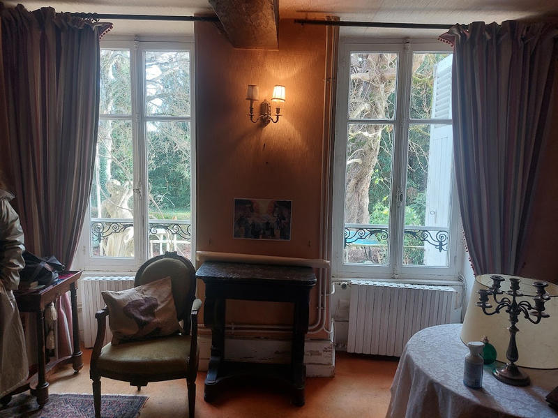 Propriété - 350 m² - 12 pièces