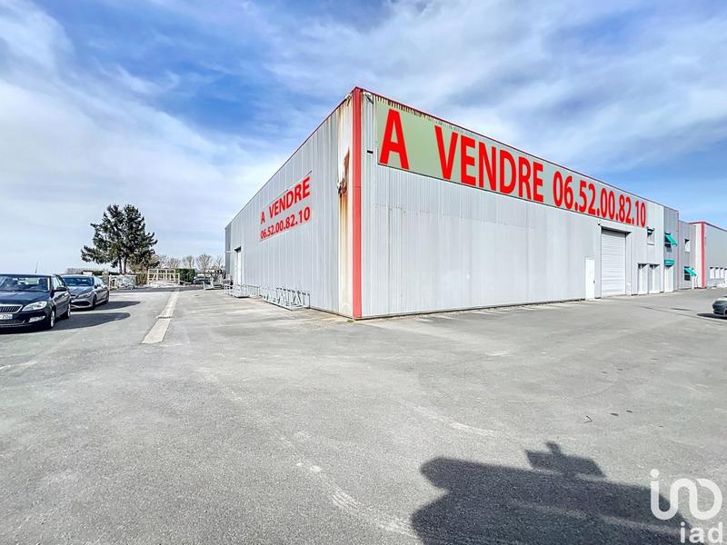 Local commercial - 1 345 m²