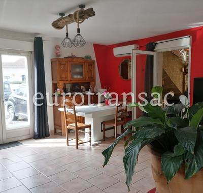 Appartement - 94 m² - 4 pièces
