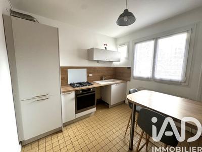 Appartement - 67 m² - 3 pièces