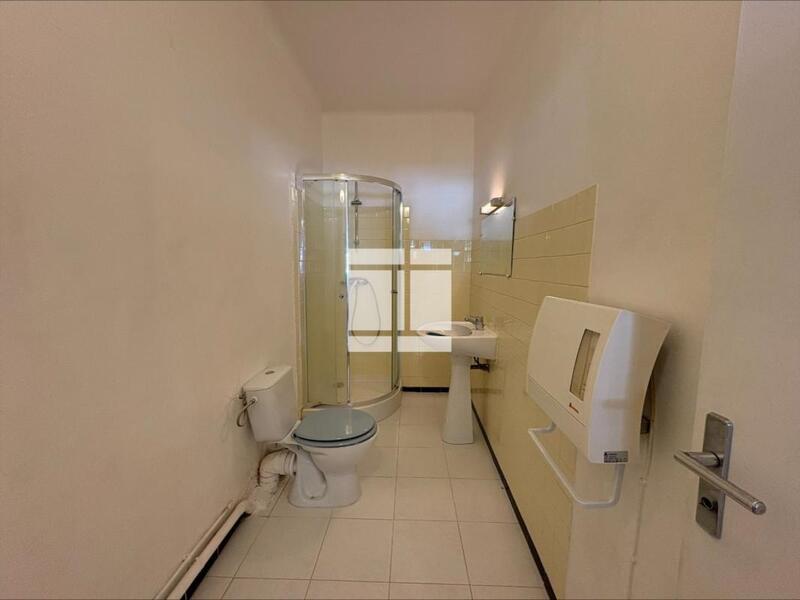 Studio - 24 m² - 1 pièce