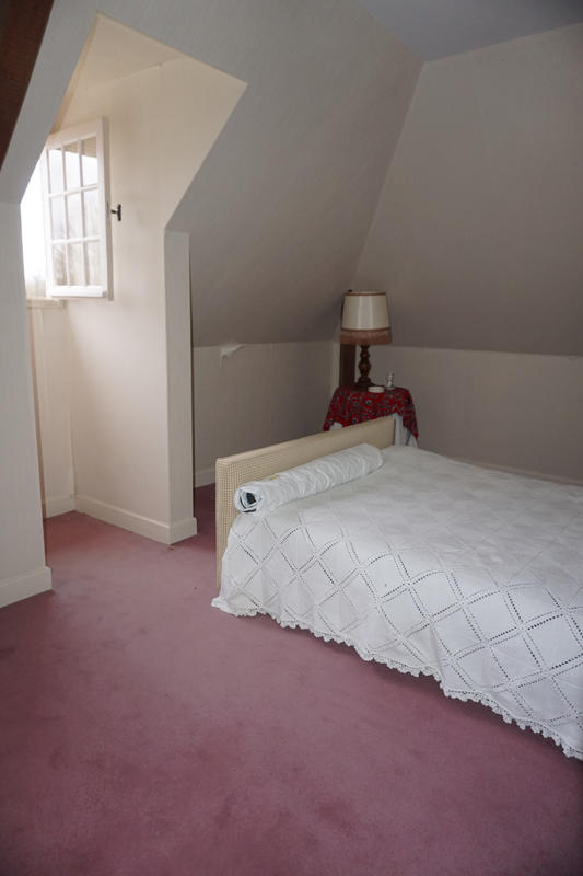 Maison - 200 m² - 8 pièces