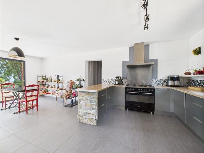 Châlet - 131 m² - 5 pièces