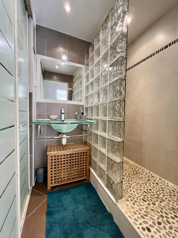 Appartement - 88 m² - 5 pièces