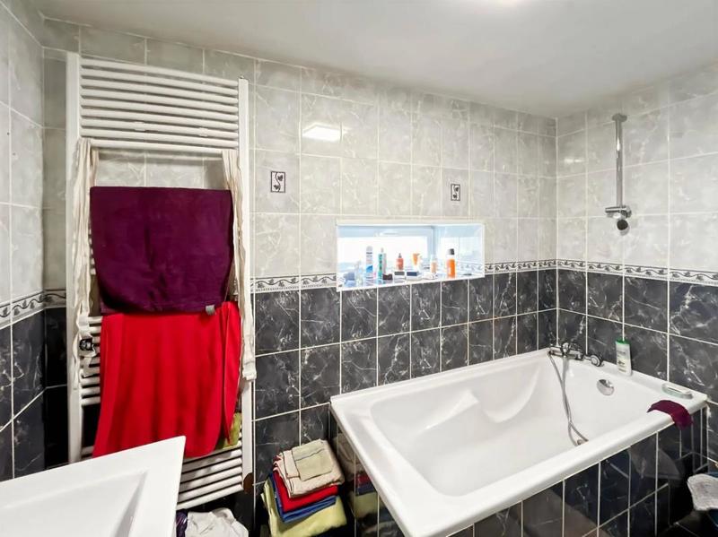 Appartement - 116 m² - 4 pièces