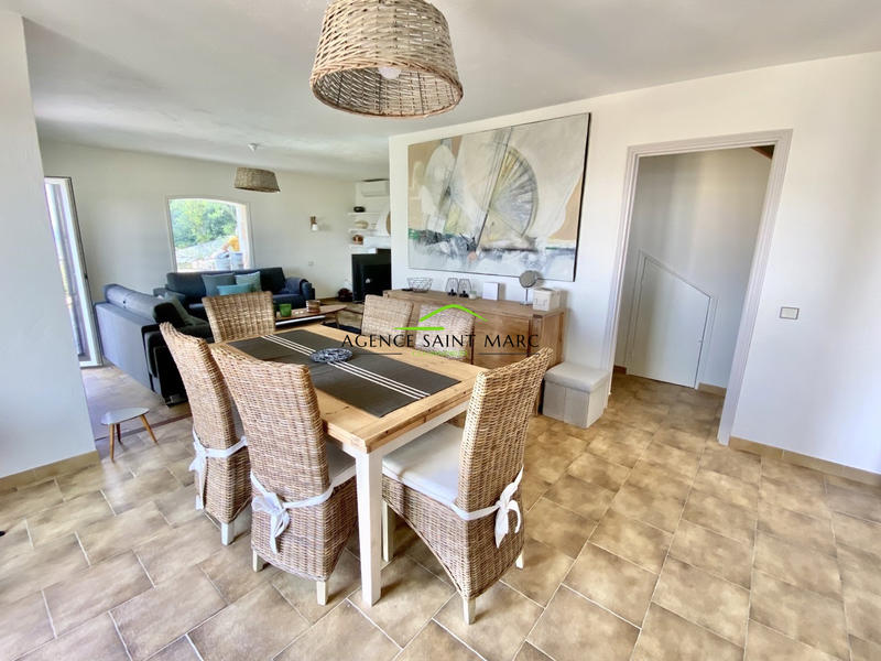 Maison - 145 m² - 4 pièces