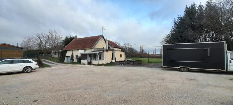 Local commercial - 73 m² - 3 pièces