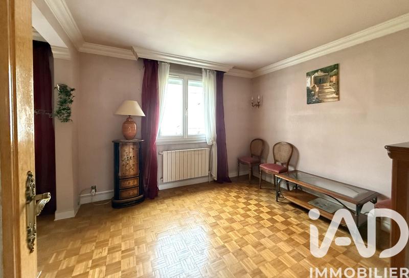 Maison - 88 m² - 5 pièces