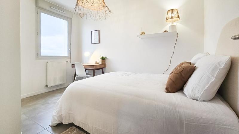 Chambre - 9 m² - 1 pièce