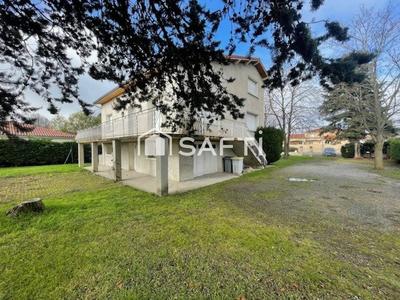 Maison - 150 m² - 7 pièces