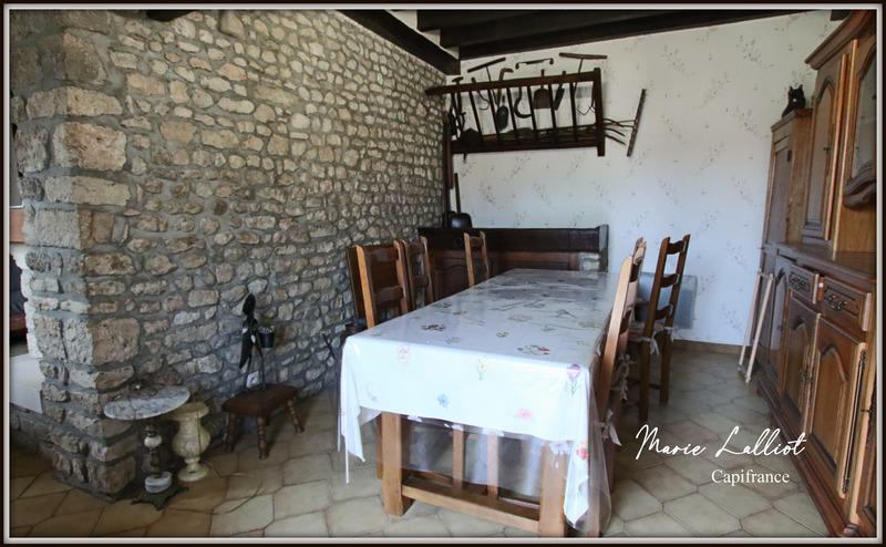 Maison - 92 m² - 5 pièces