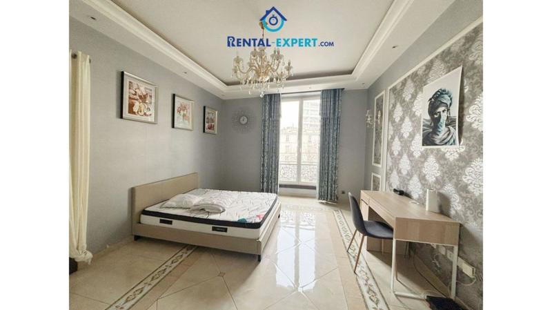 Appartement - 103 m² - 5 pièces