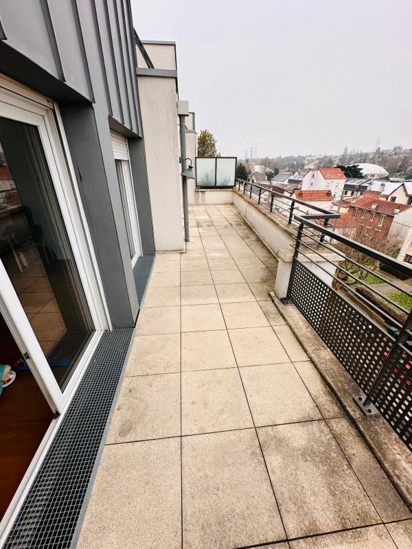 Appartement - 80 m² - 4 pièces