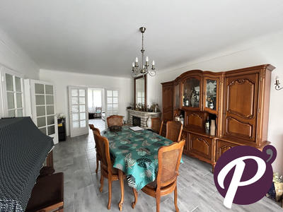 Maison - 178 m² - 6 pièces