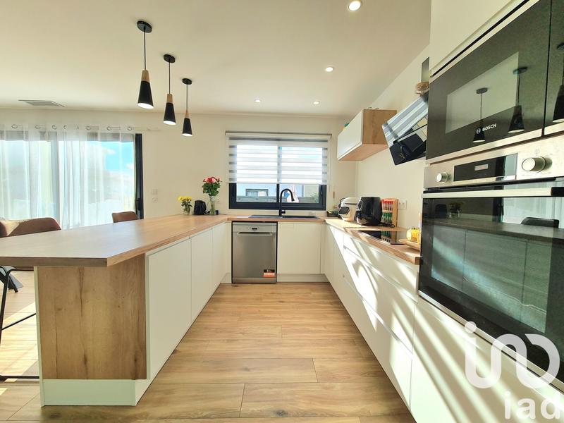 Maison - 110 m² - 4 pièces