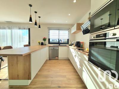 Maison - 110 m² - 4 pièces