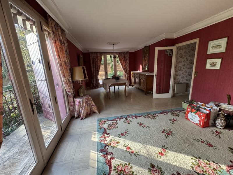 Maison - 110 m² - 6 pièces